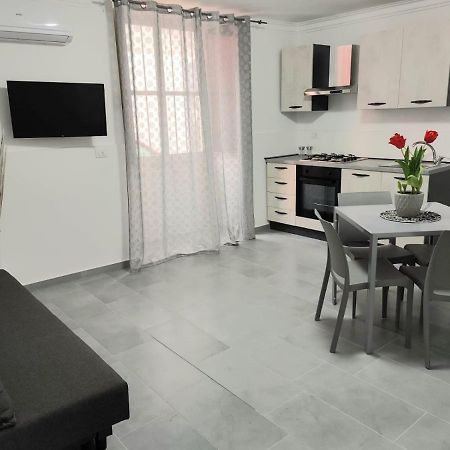 Maya'S Home Катания Экстерьер фото
